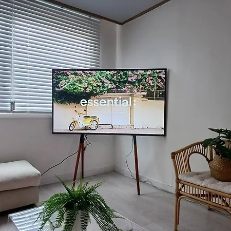 Itaewon House Apartment